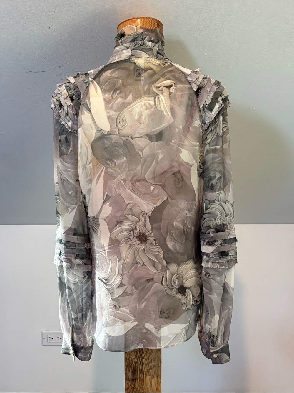 Diane von Furstenberg Silk Pintura Watercolor Silk Blouse - Picture 5 of 14
